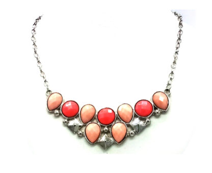 Collar con Piedras