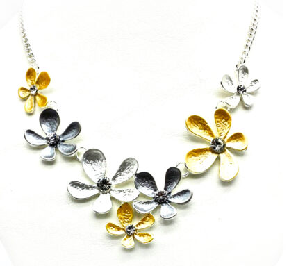 Collar con Flores y Strass