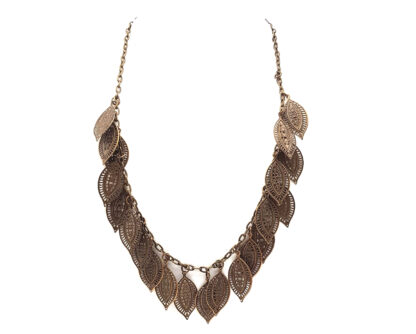 Collar con Dijes Hojas