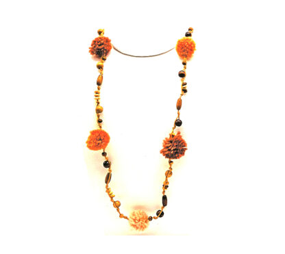 Collar Coco y Madera con Pompones