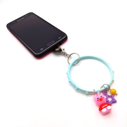 Strap Irrompible con Dijes - Incluye Adaptador Universal Transparente - Imagen 3