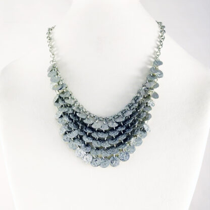 Collar con Piedras