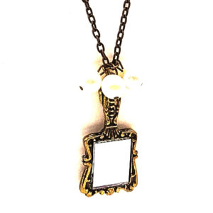 Cadena con Dije Espejo Labrado