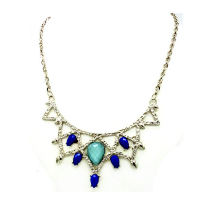 Collar con Piedras