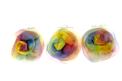 Flor Multicolor con Colita