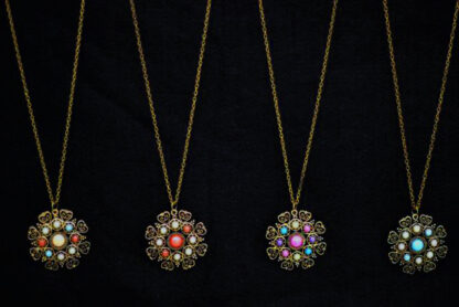 Cadena Medallón con Piedras