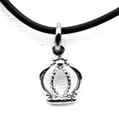 Collar Caucho con Dije - Imagen 7