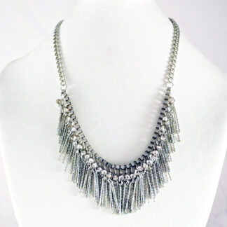 Collar con Dijes