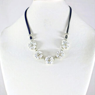 Collar con Piedras