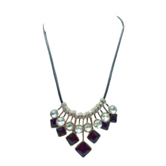 Collar con Piedras