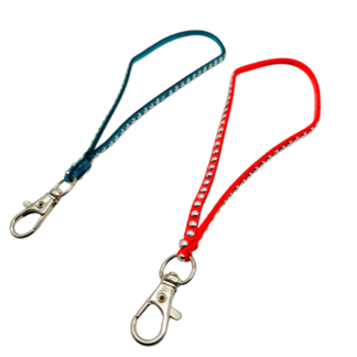 Strap con Tachas - Incluye Adaptador Universal Transparente