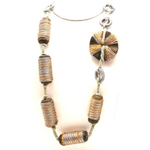 Collar Soga y Madera