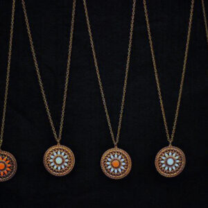 Cadena con Medallón Esmaltado