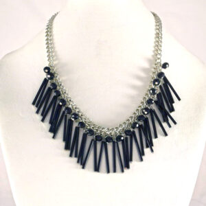 Collar con Piedras