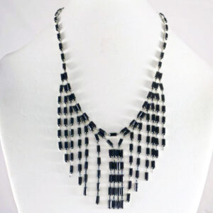 Collar con Piedras
