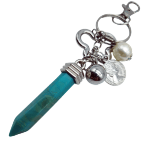 Llavero Racimo Piedra Obelisco con Dijes